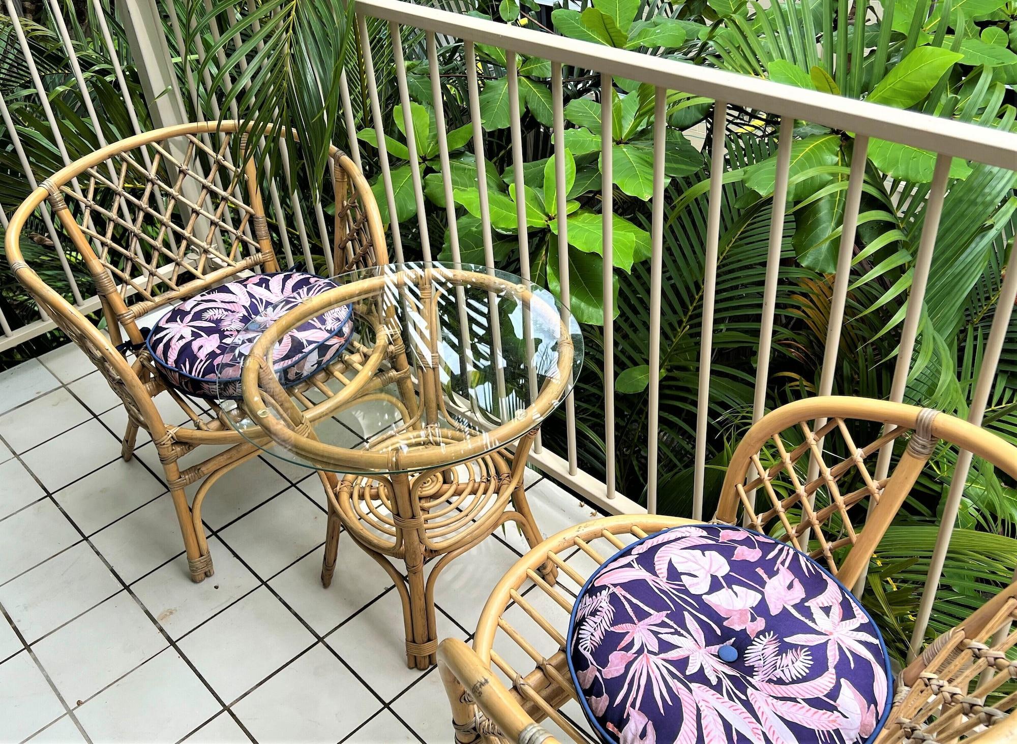 Lychee Tree Holiday Apartments Port Douglas Exteriör bild