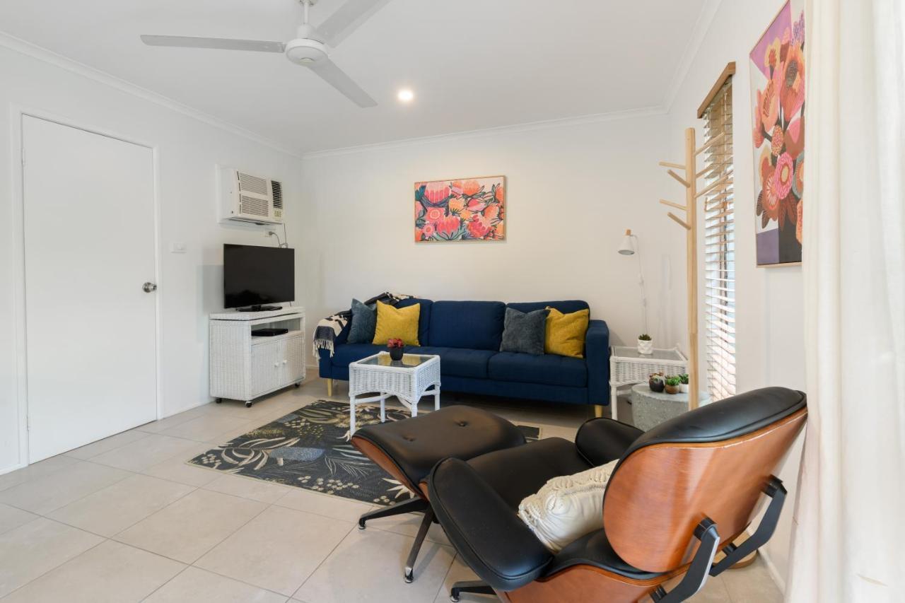 Lychee Tree Holiday Apartments Port Douglas Exteriör bild