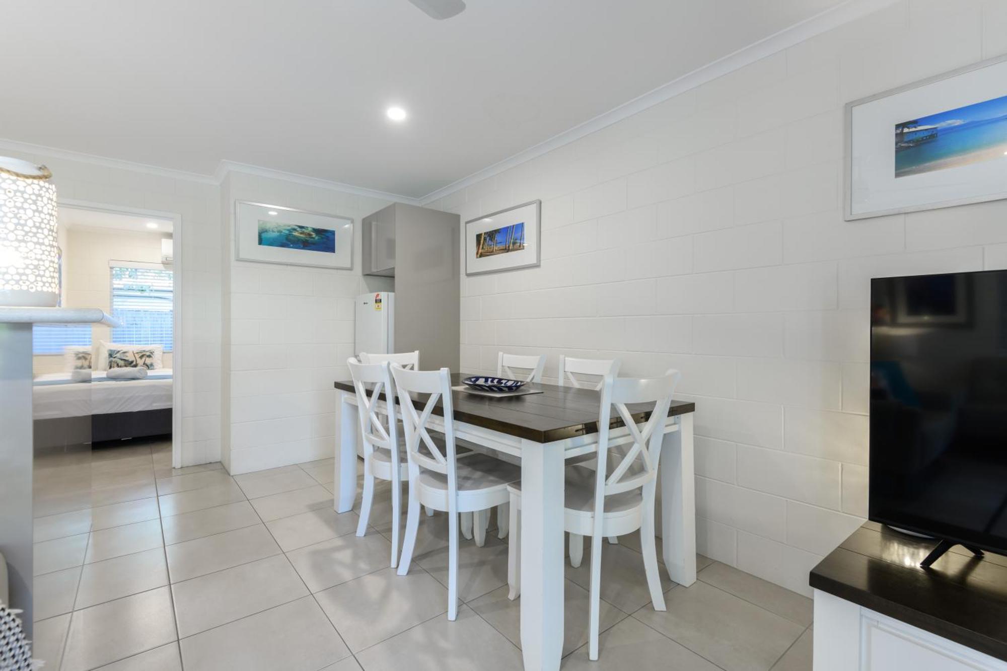 Lychee Tree Holiday Apartments Port Douglas Rum bild
